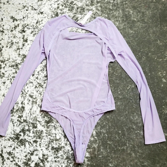 Savage X Fenty Soft Mesh Long-Sleeve Open Back Teddy - Picture 7 of 8